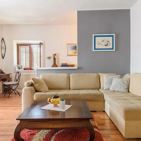 Apartamento Sunny Kaštela